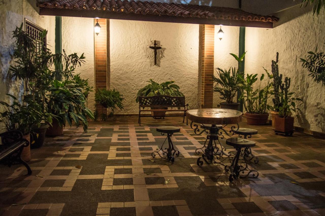 Hotel El Virrey Boutique Honda Гонда Экстерьер фото