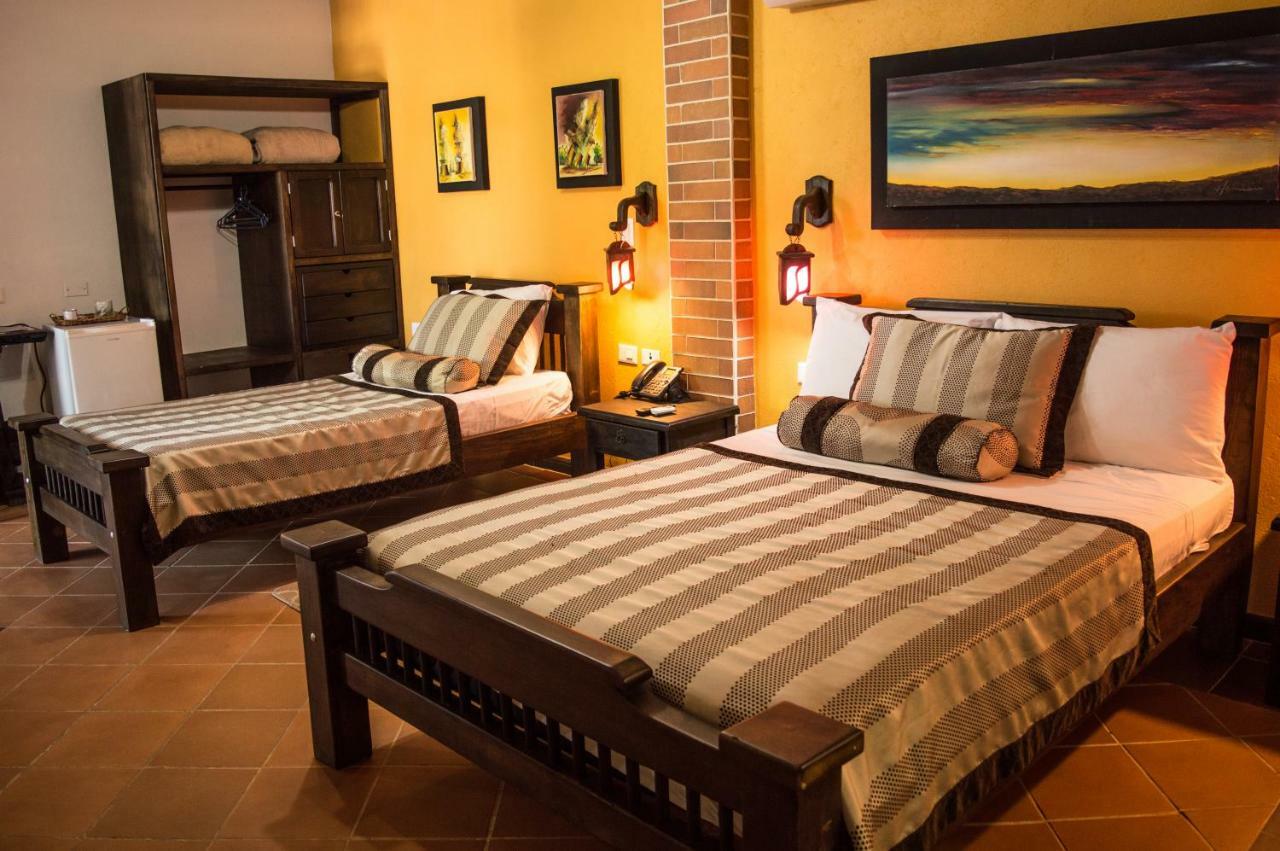 Hotel El Virrey Boutique Honda Гонда Экстерьер фото